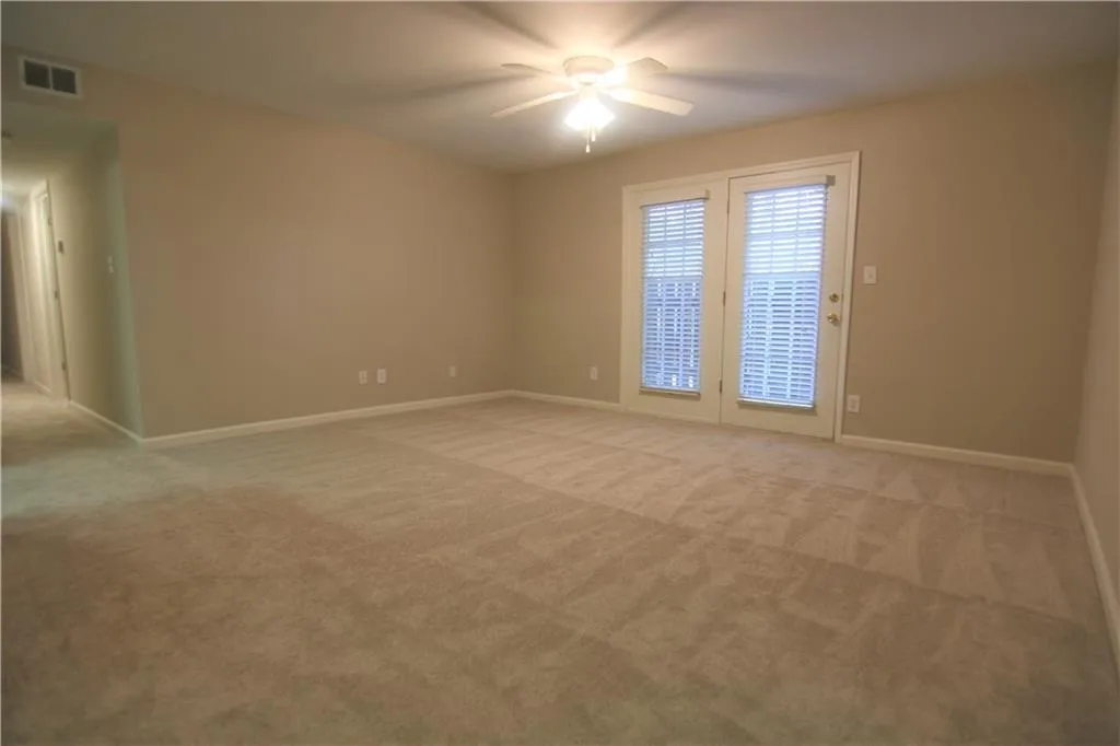 502 Brighton Point Unit 502, Sandy Springs, Georgia 30328, 3 Bedrooms Bedrooms, ,2 BathroomsBathrooms,Residential,Sold,502 Brighton Point Unit 502,5792059