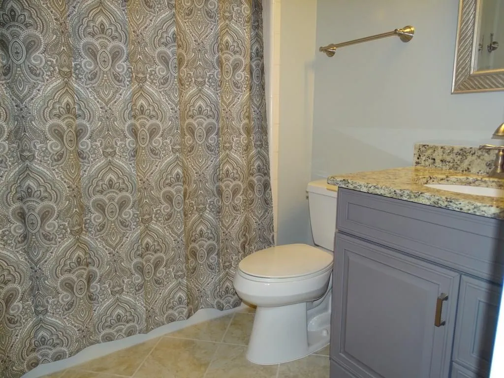 6700 Roswell Road Unit 12a, Atlanta, Georgia 30328, 3 Bedrooms Bedrooms, ,2 BathroomsBathrooms,Residential,Sold,6700 Roswell Road Unit 12a,6090065