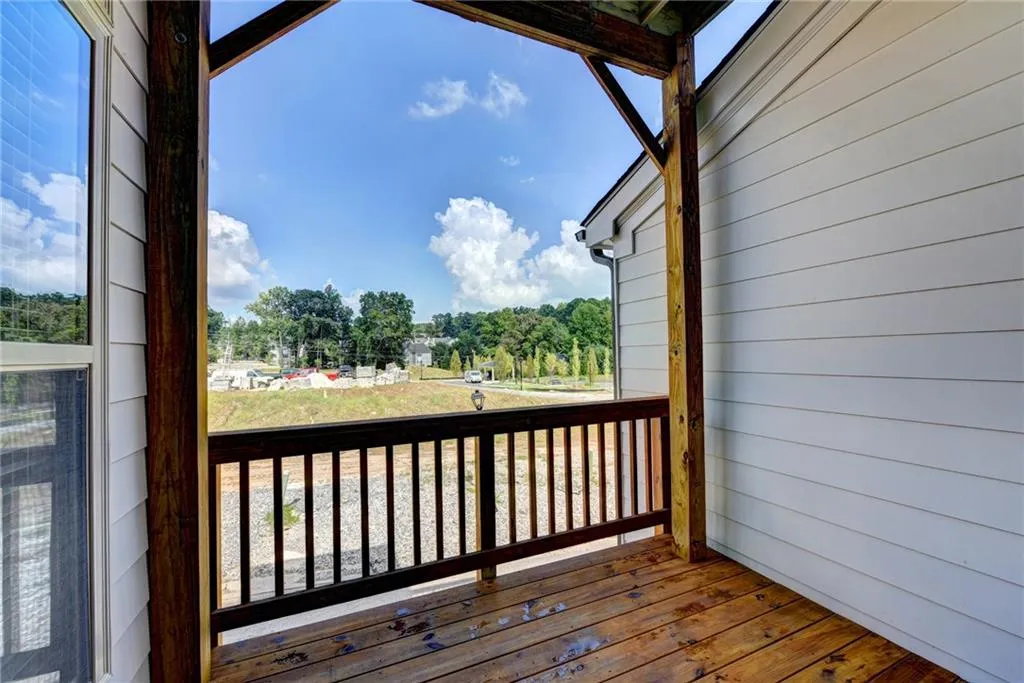 4269 Deming Circle, Atlanta, Georgia 30342, 3 Bedrooms Bedrooms, ,3 BathroomsBathrooms,Residential,Sold,4269 Deming Circle,5984889