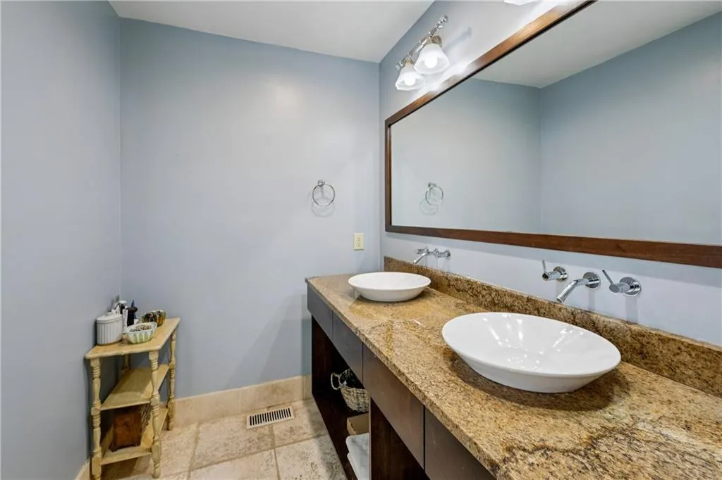 68 Peachtree Hills Avenue Ne, Atlanta, Georgia 30305, 4 Bedrooms Bedrooms, ,3 BathroomsBathrooms,Residential,For Sale,68 Peachtree Hills Avenue Ne,7670153 68 Peachtree Hills Avenue Ne, Atlanta, Georgia 30305, 4 Bedrooms Bedrooms, ,3 BathroomsBathrooms,Residential,For Sale,68 Peachtree Hills Avenue Ne,7670153