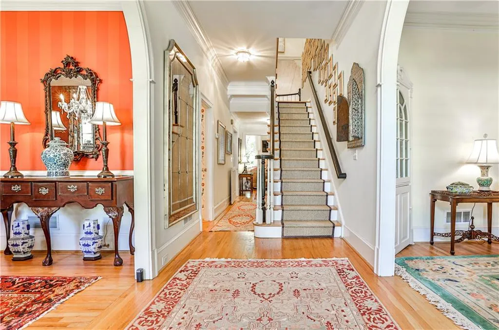 325 Morgan Farm Court, Sandy Springs, Georgia 30342, 4 Bedrooms Bedrooms, ,4 BathroomsBathrooms,Residential,Sold,325 Morgan Farm Court,7121434