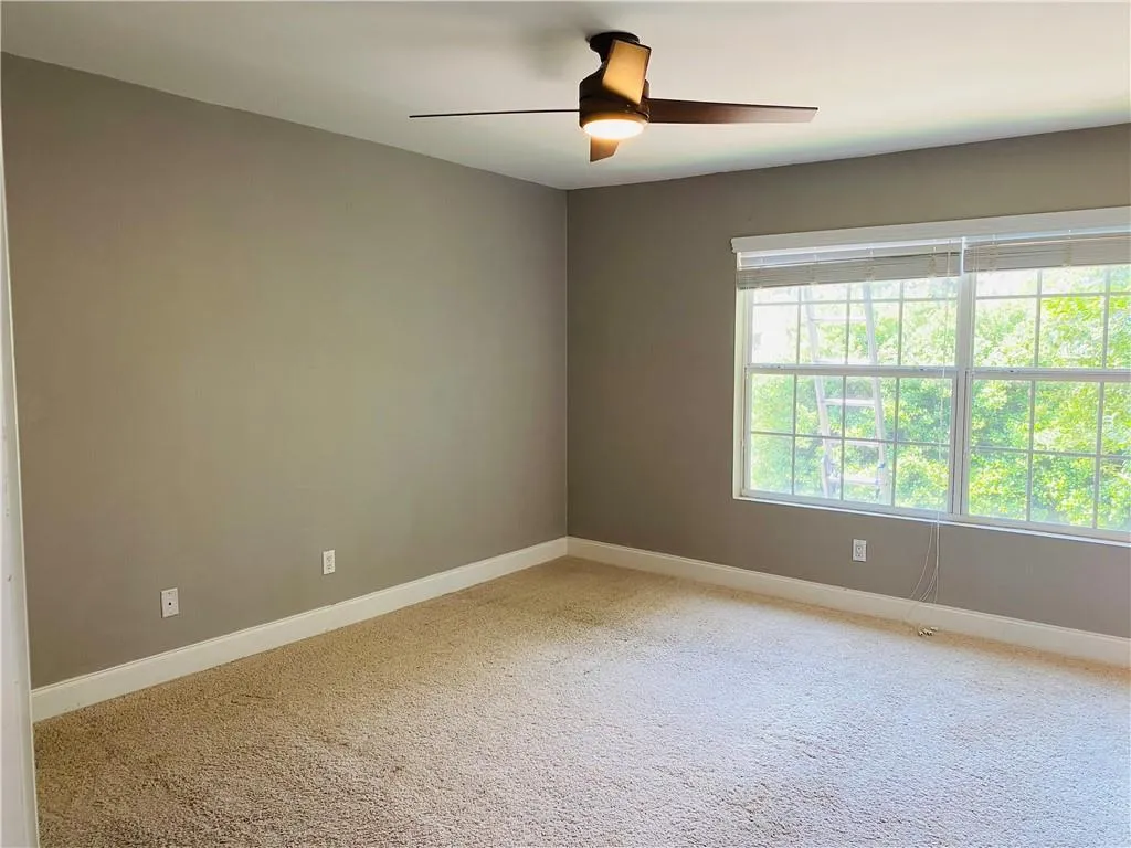 6980 Roswell Road #n6, Sandy Springs, Georgia 30328, 3 Bedrooms Bedrooms, ,2 BathroomsBathrooms,Residential,Sold,6980 Roswell Road #n6,7051543