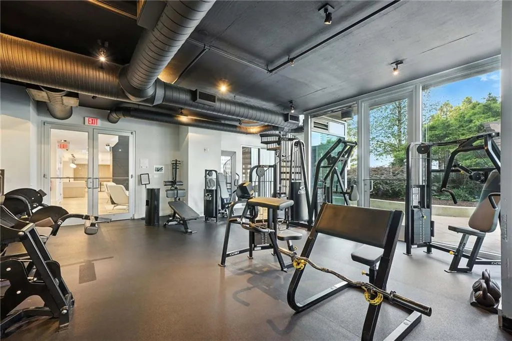 3324 Peachtree Road Unit 1712, Atlanta, Georgia 30326, 1 Bedroom Bedrooms, ,1 BathroomBathrooms,Residential,For Sale,3324 Peachtree Road Unit 1712,7642766
