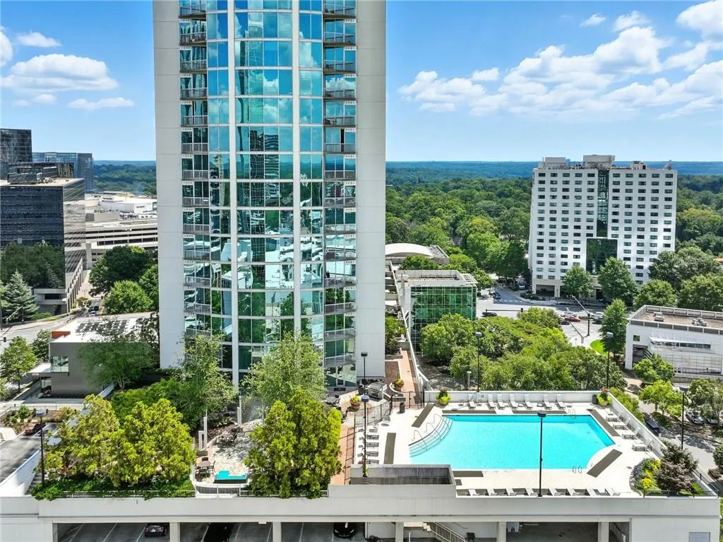 3324 Peachtree Road Unit 1712, Atlanta, Georgia 30326, 1 Bedroom Bedrooms, ,1 BathroomBathrooms,Residential,For Sale,3324 Peachtree Road Unit 1712,7642766