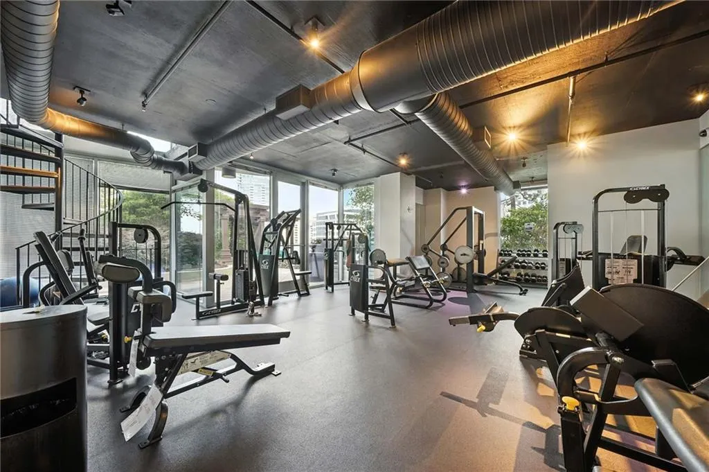 3324 Peachtree Road Unit 1712, Atlanta, Georgia 30326, 1 Bedroom Bedrooms, ,1 BathroomBathrooms,Residential,For Sale,3324 Peachtree Road Unit 1712,7642766
