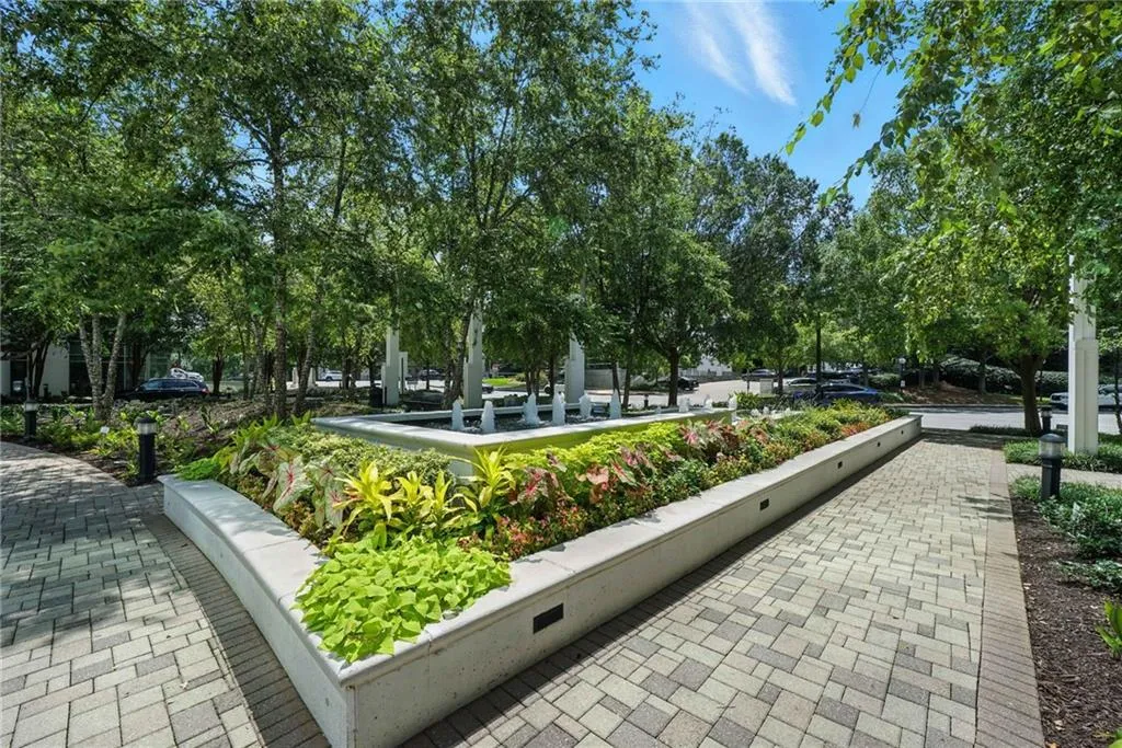 3324 Peachtree Road Unit 1712, Atlanta, Georgia 30326, 1 Bedroom Bedrooms, ,1 BathroomBathrooms,Residential,For Sale,3324 Peachtree Road Unit 1712,7642766