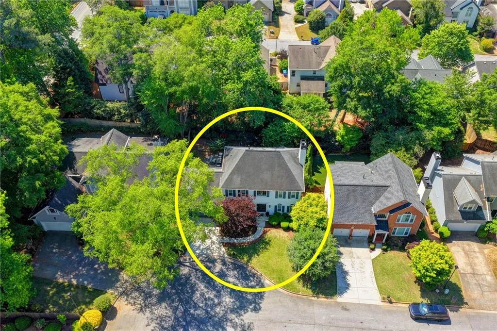 2947 Mitchell Cove Ne, Brookhaven, Georgia 30319, 3 Bedrooms Bedrooms, 0 ,2 BathroomsBathrooms,Residential,For Sale,2947 Mitchell Cove Ne,7756754
