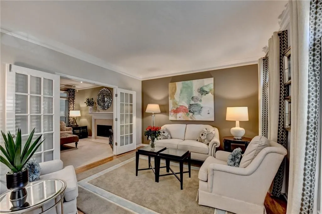 2947 Mitchell Cove Ne, Brookhaven, Georgia 30319, 3 Bedrooms Bedrooms, 0 ,2 BathroomsBathrooms,Residential,For Sale,2947 Mitchell Cove Ne,7756754