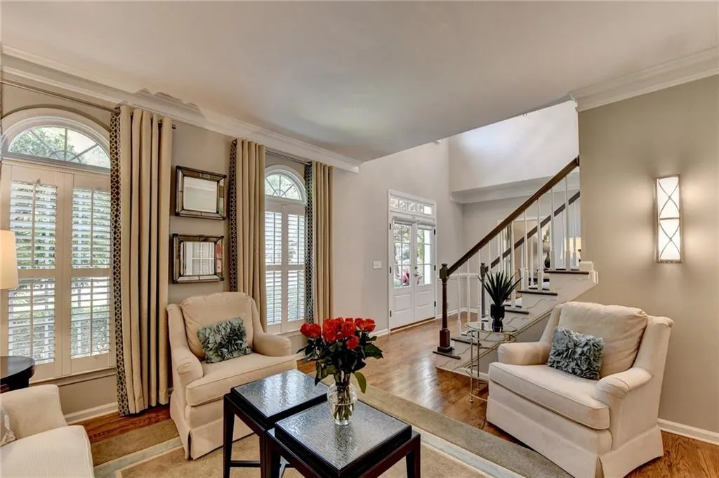 2947 Mitchell Cove Ne, Brookhaven, Georgia 30319, 3 Bedrooms Bedrooms, 0 ,2 BathroomsBathrooms,Residential,For Sale,2947 Mitchell Cove Ne,7756754