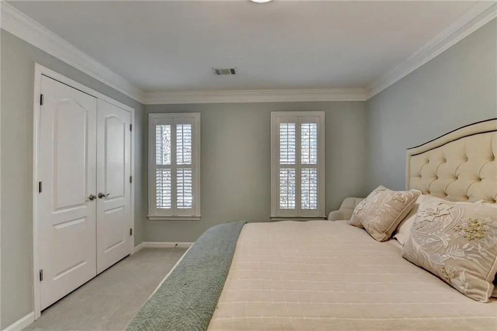 2947 Mitchell Cove Ne, Brookhaven, Georgia 30319, 3 Bedrooms Bedrooms, 0 ,2 BathroomsBathrooms,Residential,For Sale,2947 Mitchell Cove Ne,7756754