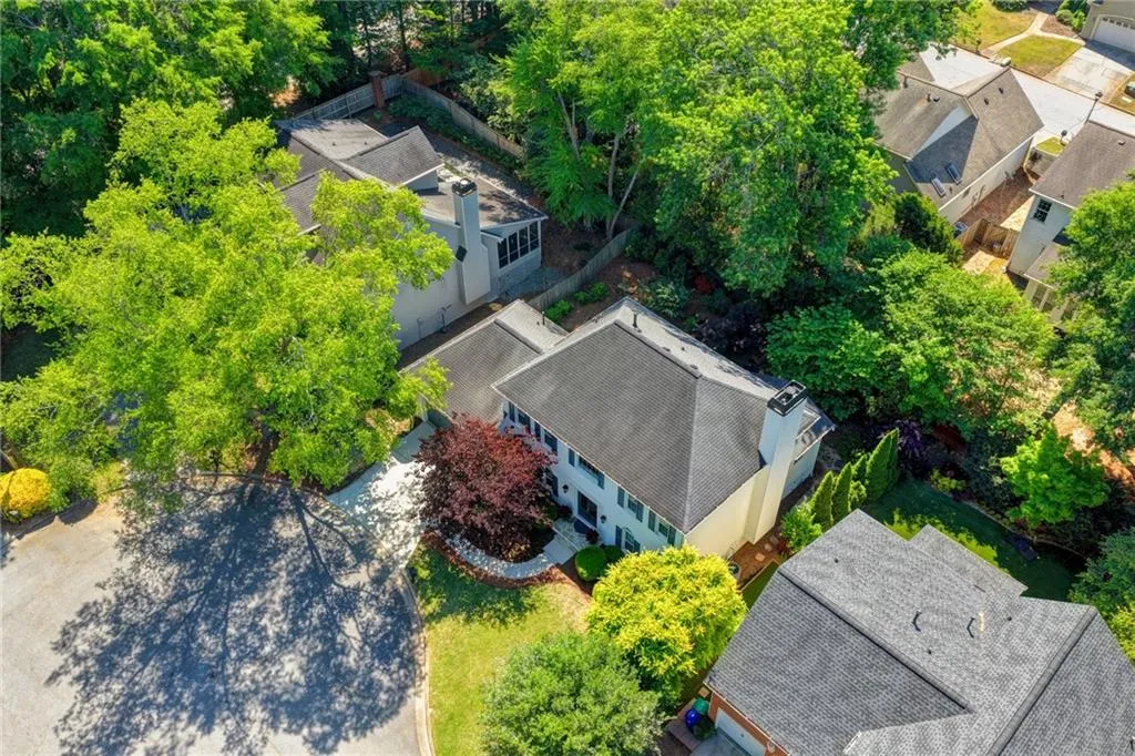2947 Mitchell Cove Ne, Brookhaven, Georgia 30319, 3 Bedrooms Bedrooms, 0 ,2 BathroomsBathrooms,Residential,For Sale,2947 Mitchell Cove Ne,7756754