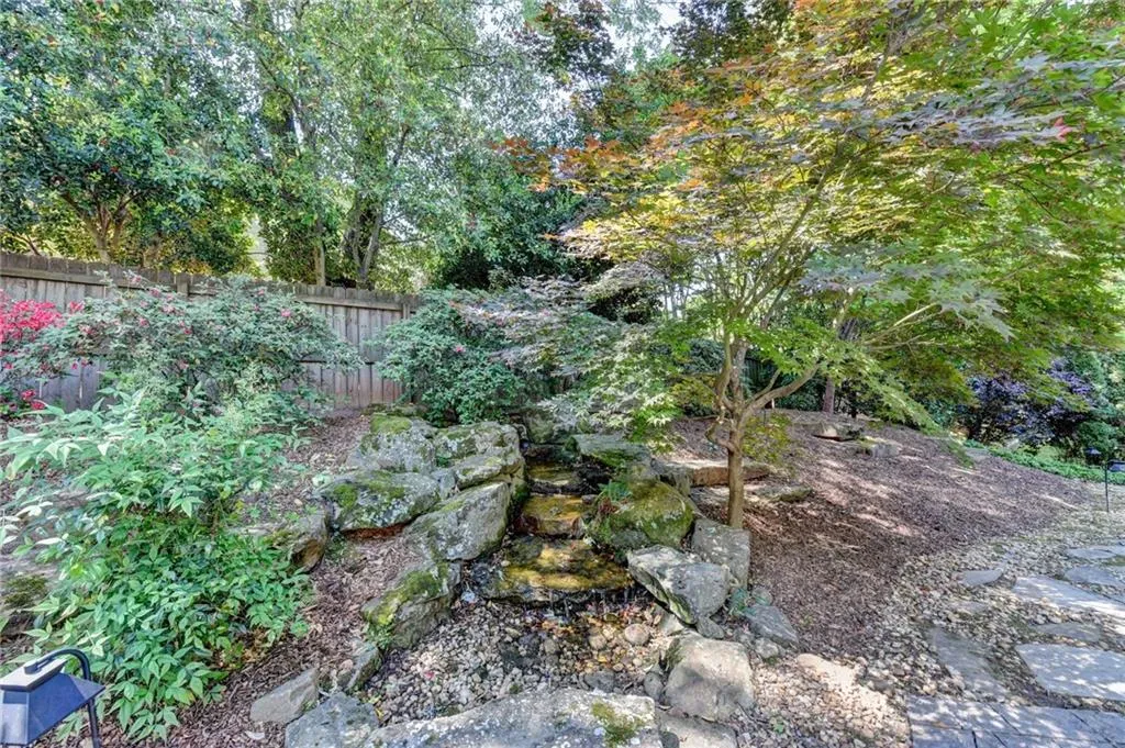 2947 Mitchell Cove Ne, Brookhaven, Georgia 30319, 3 Bedrooms Bedrooms, 0 ,2 BathroomsBathrooms,Residential,For Sale,2947 Mitchell Cove Ne,7756754