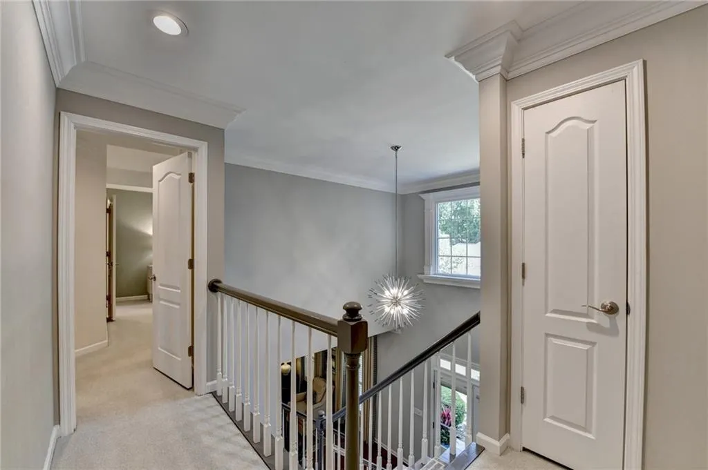 2947 Mitchell Cove Ne, Brookhaven, Georgia 30319, 3 Bedrooms Bedrooms, 0 ,2 BathroomsBathrooms,Residential,For Sale,2947 Mitchell Cove Ne,7756754