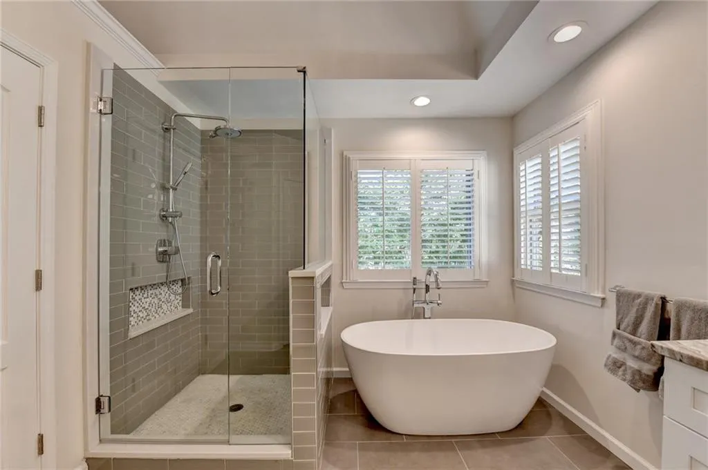 2947 Mitchell Cove Ne, Brookhaven, Georgia 30319, 3 Bedrooms Bedrooms, 0 ,2 BathroomsBathrooms,Residential,For Sale,2947 Mitchell Cove Ne,7756754