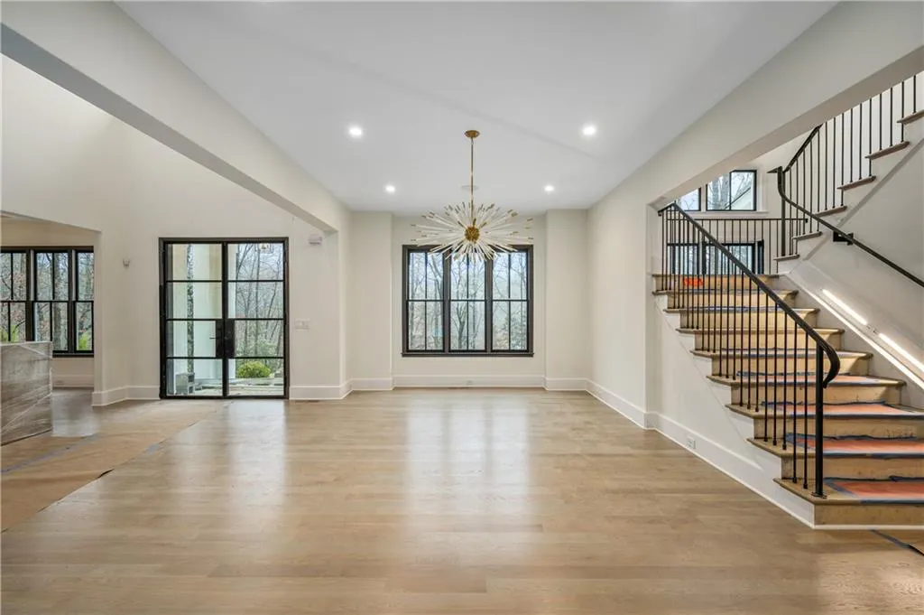 1113 Crest Valley Drive, Sandy Springs, Georgia 30327, 6 Bedrooms Bedrooms, ,7 BathroomsBathrooms,Residential,Sold,1113 Crest Valley Drive,6979158