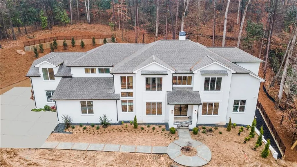 1113 Crest Valley Drive, Sandy Springs, Georgia 30327, 6 Bedrooms Bedrooms, ,7 BathroomsBathrooms,Residential,Sold,1113 Crest Valley Drive,6979158