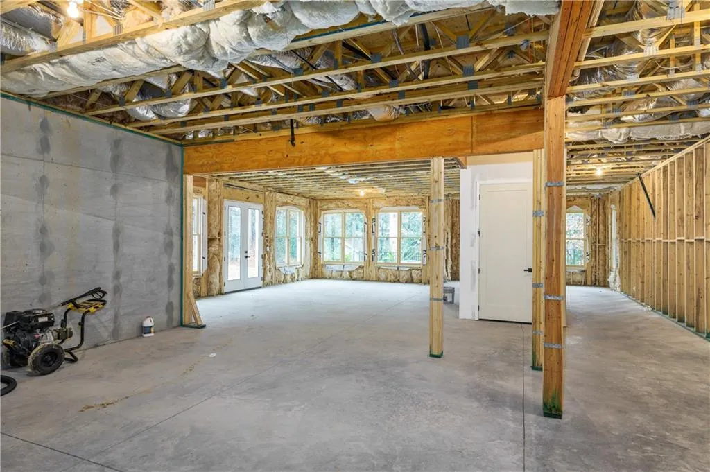 1113 Crest Valley Drive, Sandy Springs, Georgia 30327, 6 Bedrooms Bedrooms, ,7 BathroomsBathrooms,Residential,Sold,1113 Crest Valley Drive,6979158