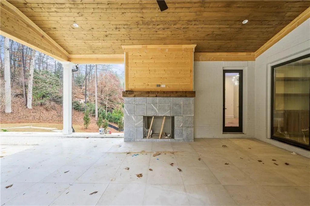 1113 Crest Valley Drive, Sandy Springs, Georgia 30327, 6 Bedrooms Bedrooms, ,7 BathroomsBathrooms,Residential,Sold,1113 Crest Valley Drive,6979158