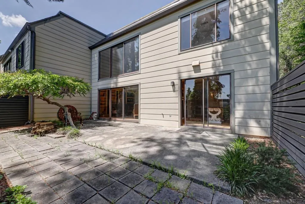 85 Forrest Place, Sandy Springs, Georgia 30328, 3 Bedrooms Bedrooms, ,2 BathroomsBathrooms,Residential,Sold,85 Forrest Place,6871666