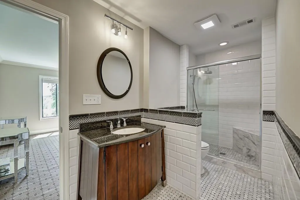 85 Forrest Place, Sandy Springs, Georgia 30328, 3 Bedrooms Bedrooms, ,2 BathroomsBathrooms,Residential,Sold,85 Forrest Place,6871666