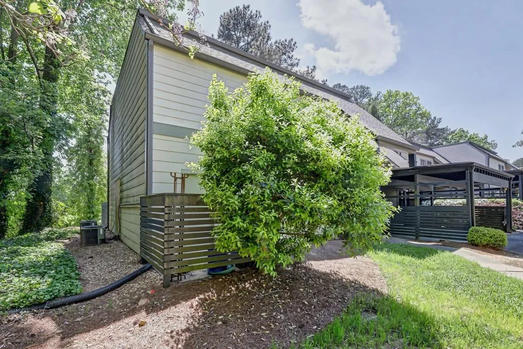 85 Forrest Place, Sandy Springs, Georgia 30328, 3 Bedrooms Bedrooms, ,2 BathroomsBathrooms,Residential,Sold,85 Forrest Place,6871666