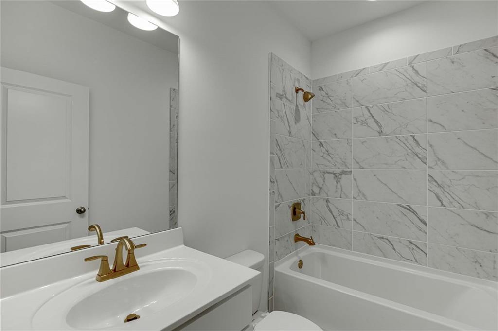 6765 Prelude Drive Unit 214, Sandy Springs, Georgia 30328, 3 Bedrooms Bedrooms, ,4 BathroomsBathrooms,Residential,Sold,6765 Prelude Drive Unit 214,7299563