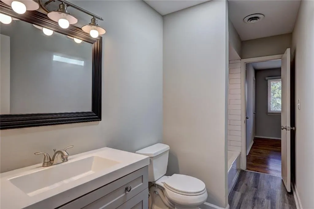 346 Carpenter Drive Unit 77, Sandy Springs, Georgia 30328, 2 Bedrooms Bedrooms, ,1 BathroomBathrooms,Residential,Sold,346 Carpenter Drive Unit 77,6872548