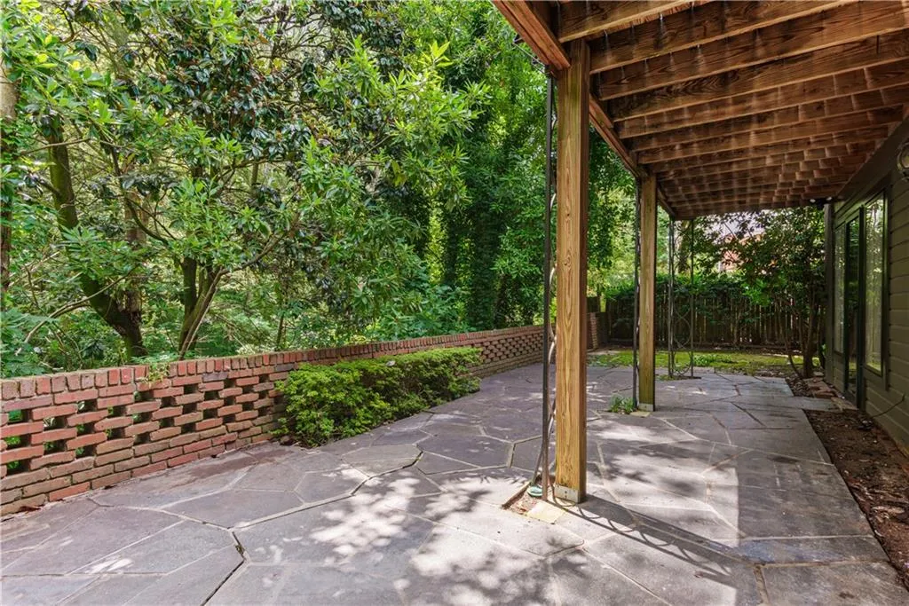 2901 N Hills Drive Ne, Atlanta, Georgia 30305, 3 Bedrooms Bedrooms, ,3 BathroomsBathrooms,Residential,For Sale,2901 N Hills Drive Ne,7611407