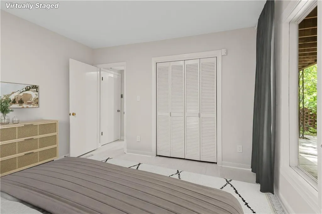 2901 N Hills Drive Ne, Atlanta, Georgia 30305, 3 Bedrooms Bedrooms, ,3 BathroomsBathrooms,Residential,For Sale,2901 N Hills Drive Ne,7611407