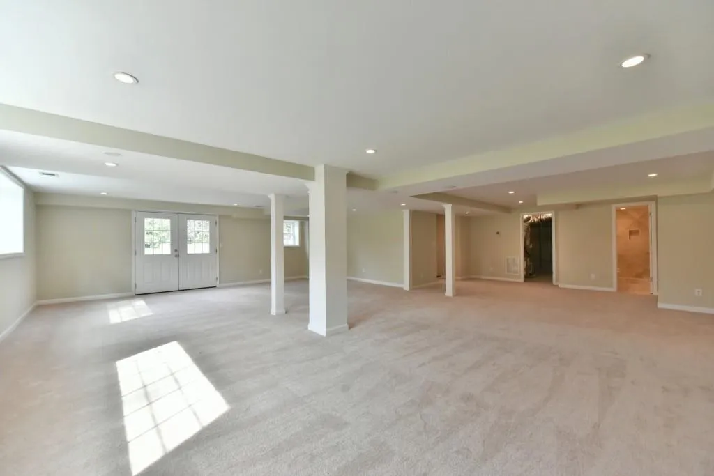 265 North Mill Road, Atlanta, Georgia 30328, 5 Bedrooms Bedrooms, ,3 BathroomsBathrooms,Residential,Sold,265 North Mill Road,5832591