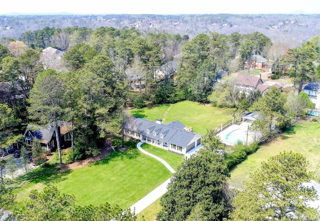 265 North Mill Road, Atlanta, Georgia 30328, 5 Bedrooms Bedrooms, ,3 BathroomsBathrooms,Residential,Sold,265 North Mill Road,5832591