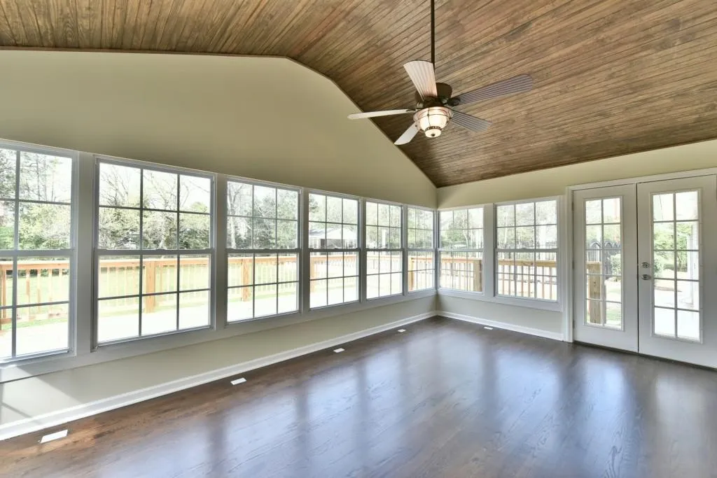 265 North Mill Road, Atlanta, Georgia 30328, 5 Bedrooms Bedrooms, ,3 BathroomsBathrooms,Residential,Sold,265 North Mill Road,5832591