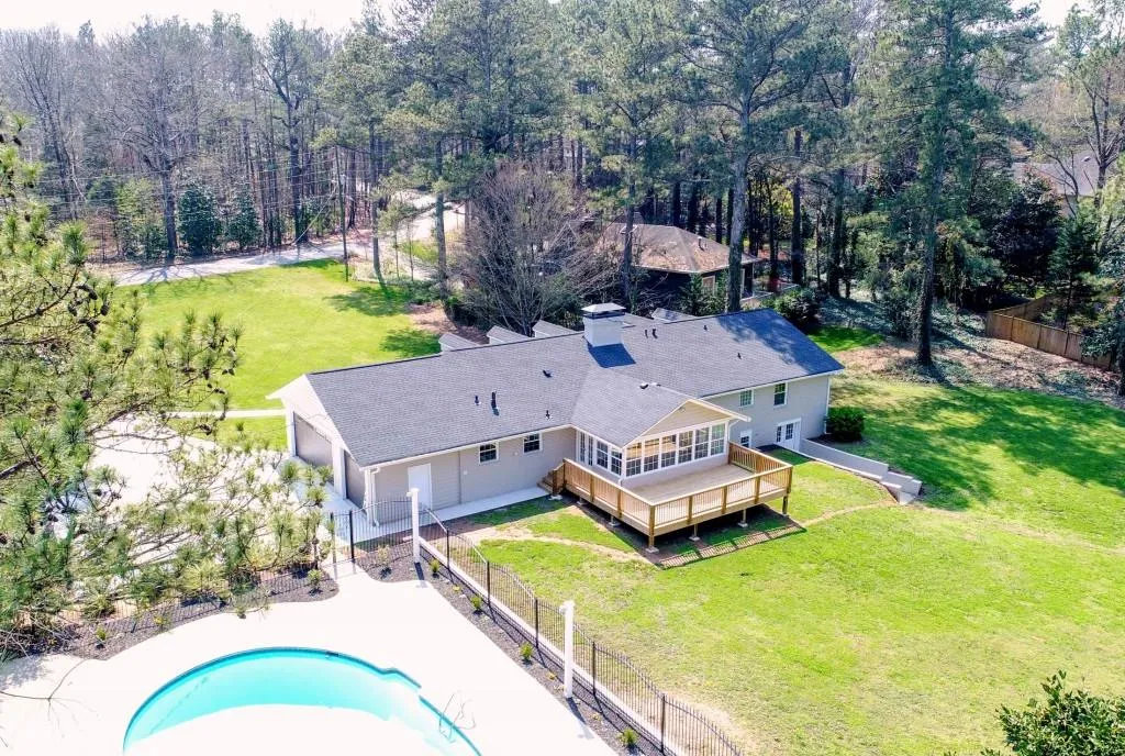 265 North Mill Road, Atlanta, Georgia 30328, 5 Bedrooms Bedrooms, ,3 BathroomsBathrooms,Residential,Sold,265 North Mill Road,5832591