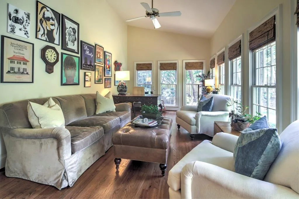 225 Embassy Court, Sandy Springs, Georgia 30328, 3 Bedrooms Bedrooms, ,2 BathroomsBathrooms,Residential,Sold,225 Embassy Court,5841390