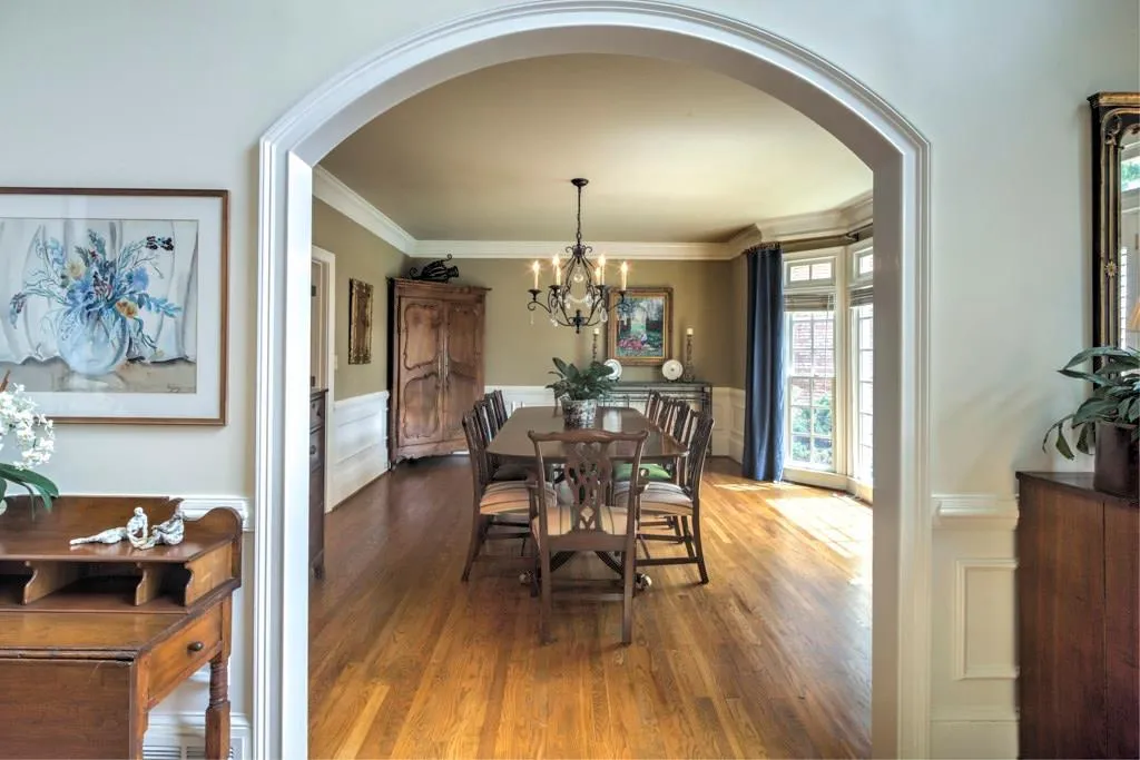 225 Embassy Court, Sandy Springs, Georgia 30328, 3 Bedrooms Bedrooms, ,2 BathroomsBathrooms,Residential,Sold,225 Embassy Court,5841390