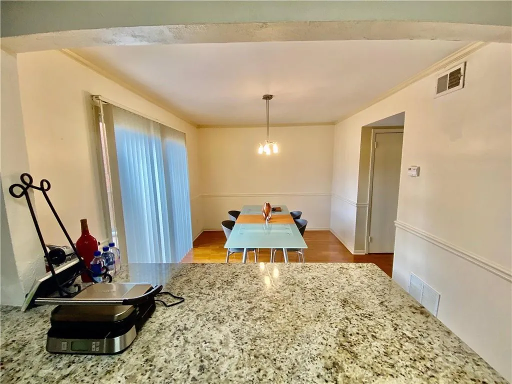 Georgia 30328, ,1 BathroomBathrooms,Residential,Sold,6772722