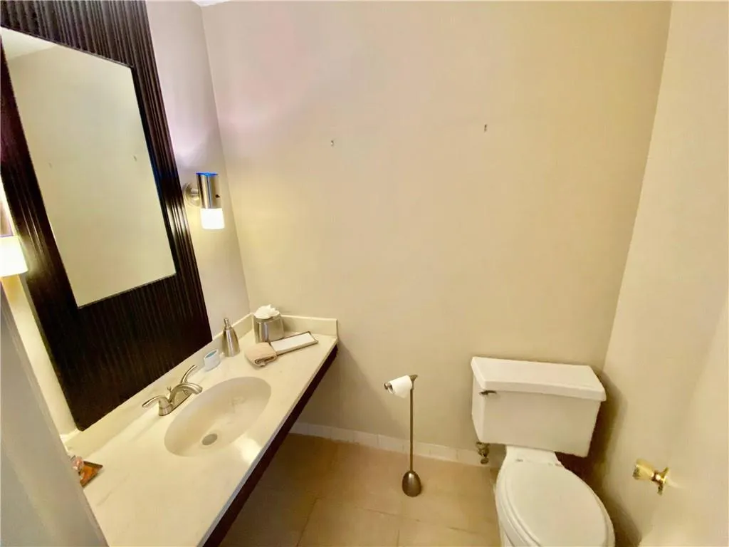 Georgia 30328, ,1 BathroomBathrooms,Residential,Sold,6772722