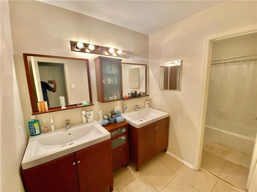 Georgia 30328, ,1 BathroomBathrooms,Residential,Sold,6772722