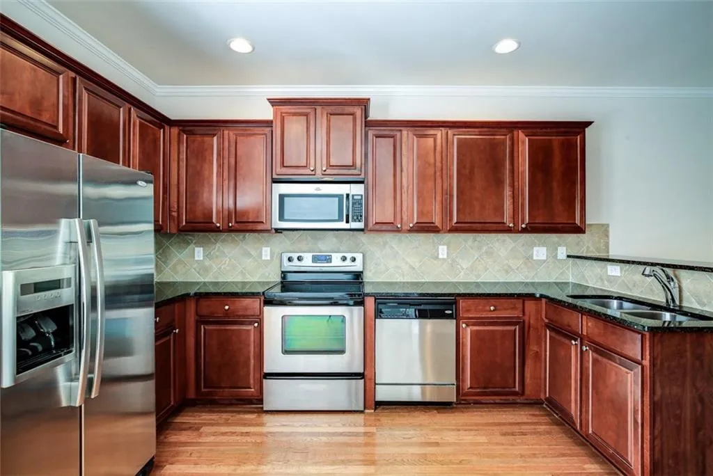 3011 Liberty Way Nw Unit 3011, Atlanta, Georgia 30318, 3 Bedrooms Bedrooms, ,3 BathroomsBathrooms,Residential,Sold,3011 Liberty Way Nw Unit 3011,5836590