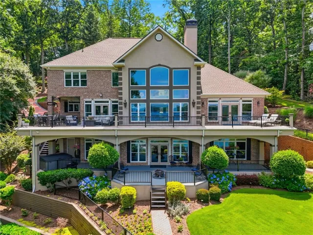 8970 Fields Way, Gainesville, Georgia 30506