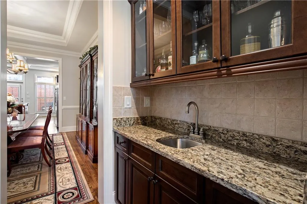 548 Sarabrook Place, Atlanta, Georgia 30342, 3 Bedrooms Bedrooms, ,3 BathroomsBathrooms,Residential,Sold,548 Sarabrook Place,6684420