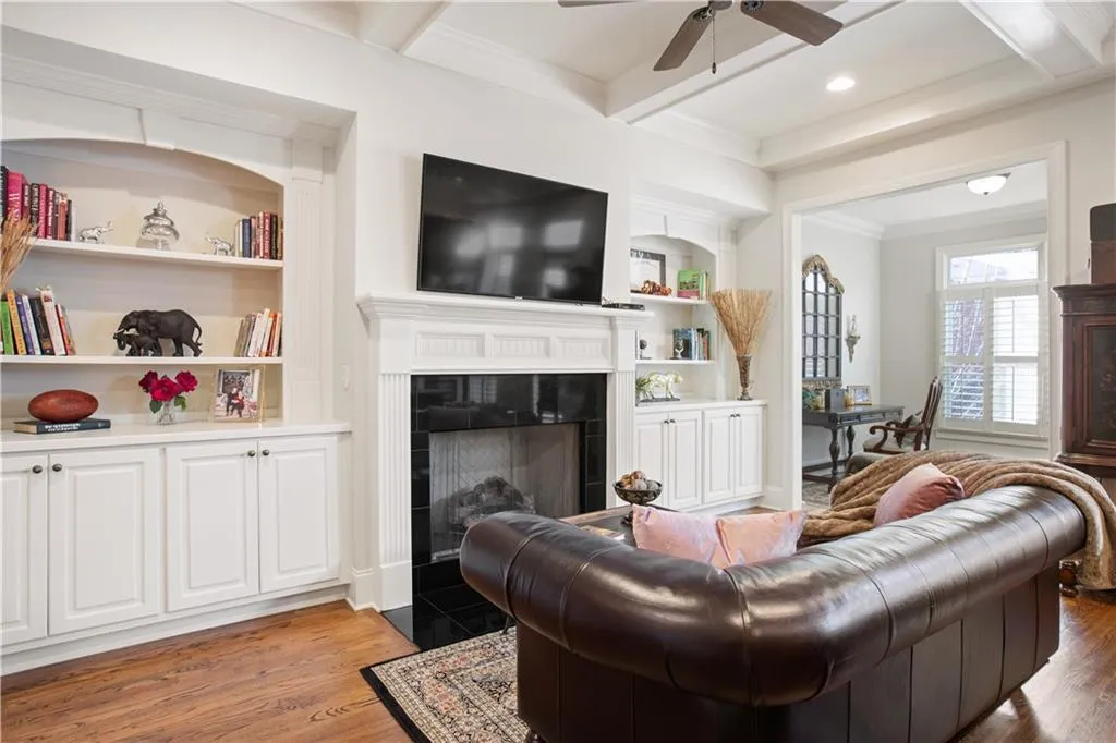 548 Sarabrook Place, Atlanta, Georgia 30342, 3 Bedrooms Bedrooms, ,3 BathroomsBathrooms,Residential,Sold,548 Sarabrook Place,6684420
