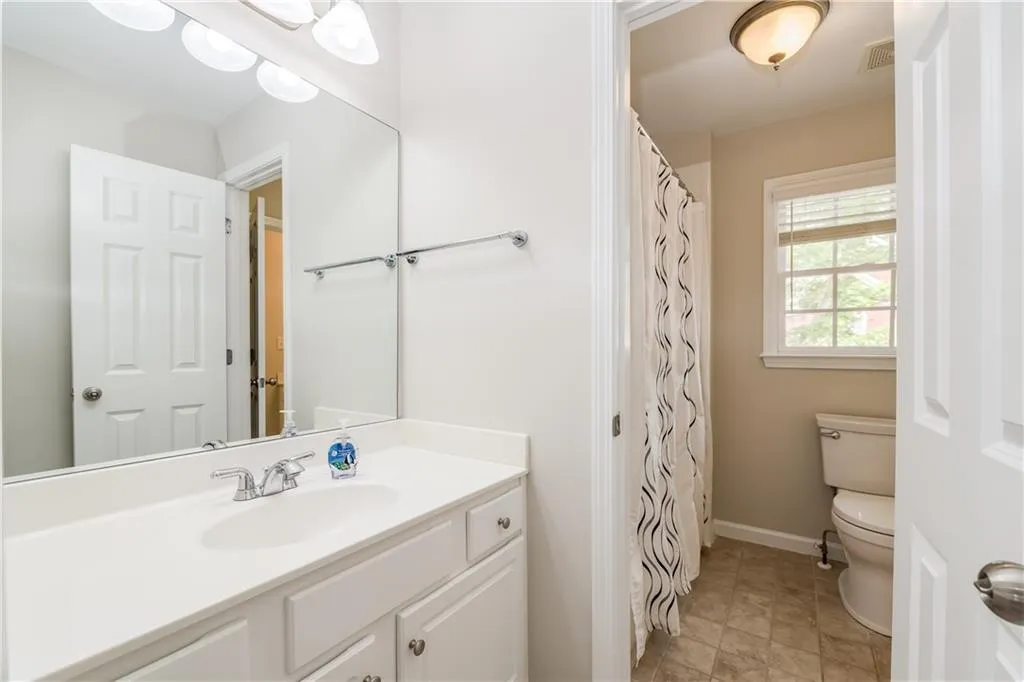 7305 Village Creek Trace, Atlanta, Georgia 30328, 4 Bedrooms Bedrooms, ,3 BathroomsBathrooms,Residential,Sold,7305 Village Creek Trace,6543773