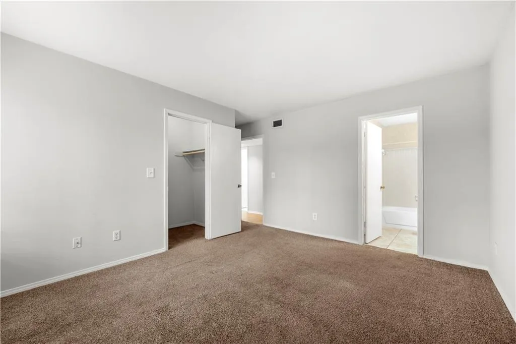 1107 Old Hammond Chase, Atlanta, Georgia 30350, 2 Bedrooms Bedrooms, ,2 BathroomsBathrooms,Residential,Sold,1107 Old Hammond Chase,7503057
