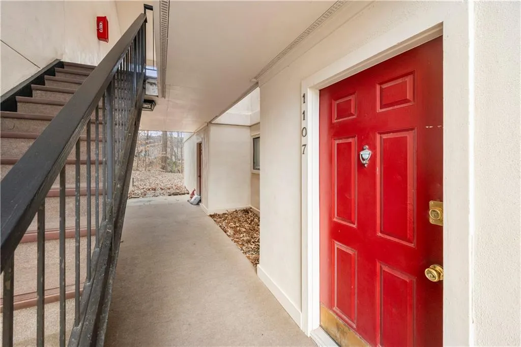 1107 Old Hammond Chase, Atlanta, Georgia 30350, 2 Bedrooms Bedrooms, ,2 BathroomsBathrooms,Residential,Sold,1107 Old Hammond Chase,7503057