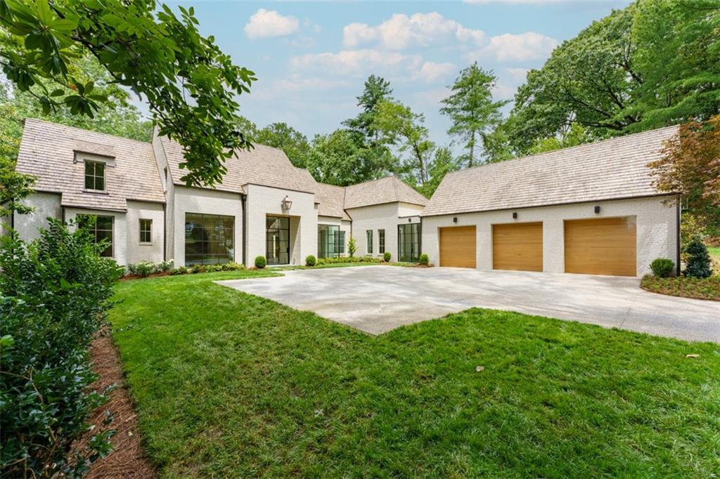 4620 Powers Ferry Road NW, Atlanta, Georgia 30327, 5 Bedrooms Bedrooms, ,5 BathroomsBathrooms,Residential,Sold,4620 Powers Ferry Road NW,7236358