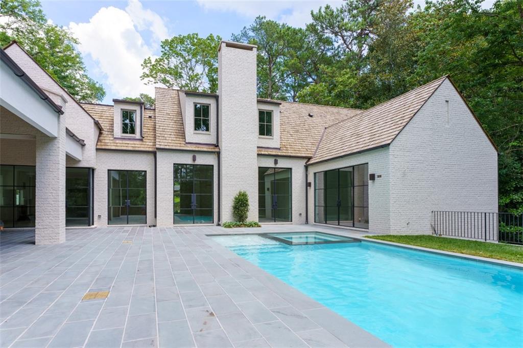 4620 Powers Ferry Road NW, Atlanta, Georgia 30327, 5 Bedrooms Bedrooms, ,5 BathroomsBathrooms,Residential,Sold,4620 Powers Ferry Road NW,7236358