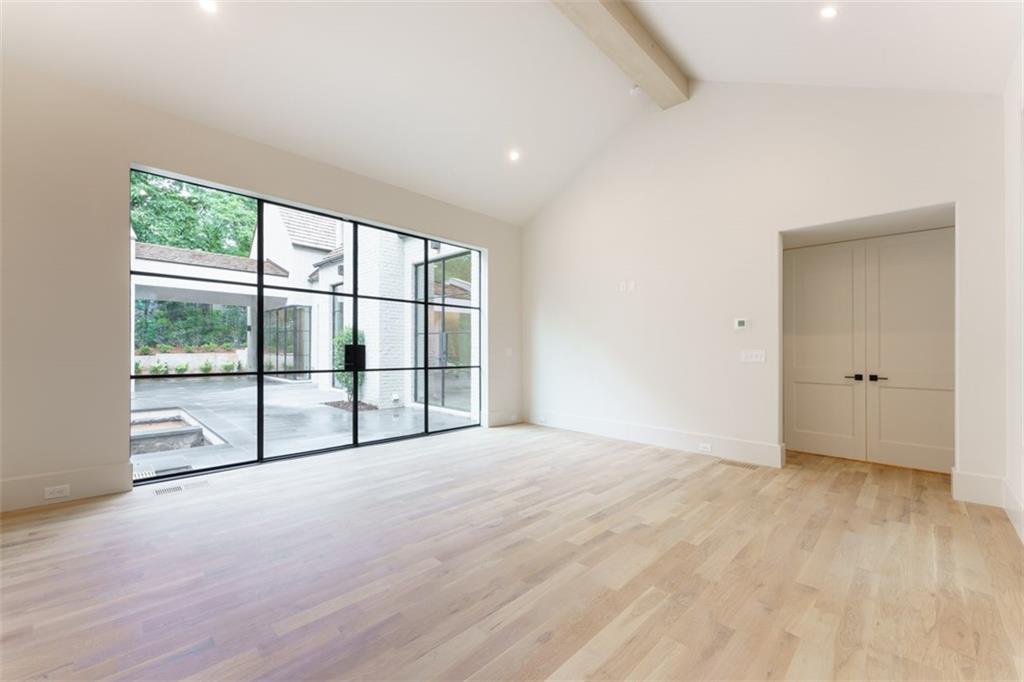 4620 Powers Ferry Road NW, Atlanta, Georgia 30327, 5 Bedrooms Bedrooms, ,5 BathroomsBathrooms,Residential,Sold,4620 Powers Ferry Road NW,7236358