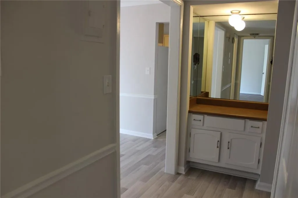 5580 Kingsport Drive Unit 5580, Sandy Springs, Georgia 30340, 2 Bedrooms Bedrooms, ,1 BathroomBathrooms,Residential,Sold,5580 Kingsport Drive Unit 5580,6095030