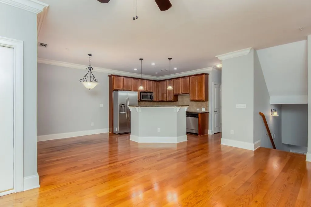 841 Perennial Drive, Sandy Springs, Georgia 30328, 3 Bedrooms Bedrooms, ,2 BathroomsBathrooms,Residential,Sold,841 Perennial Drive,6635337